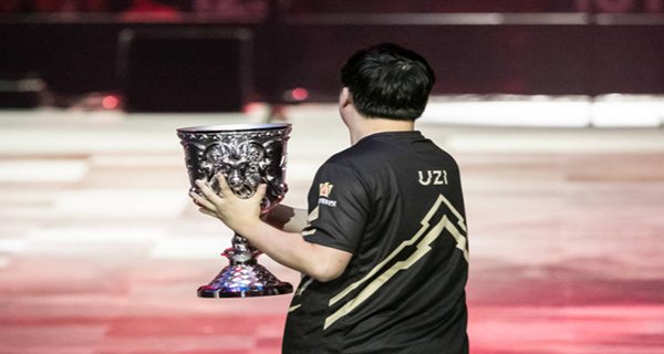 uzi为什么叫乌兹