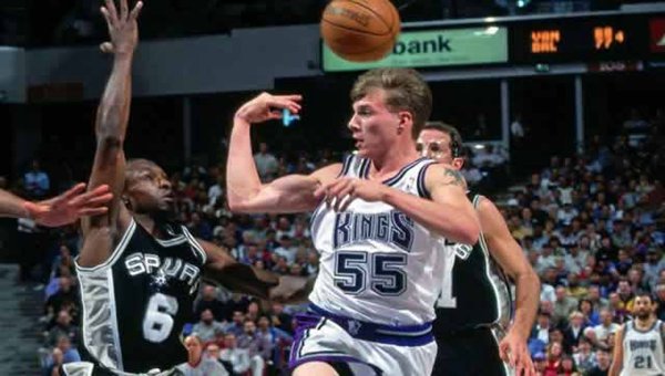 nba白巧克力是谁几号球衣