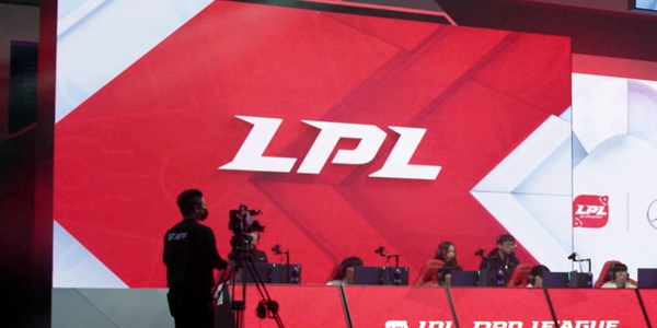 LPL6月28日赛前海报新鲜出炉：战斗一触即发