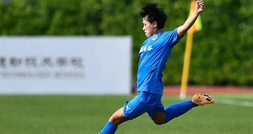 2022中女超武汉车谷江大女足 VS 广东梅州客家女足直播回放
