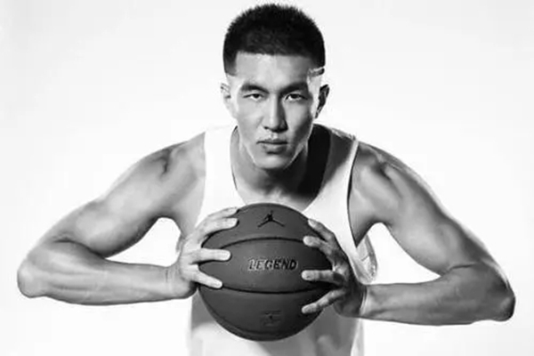 2022郭艾伦辟谣到日本打球了吗