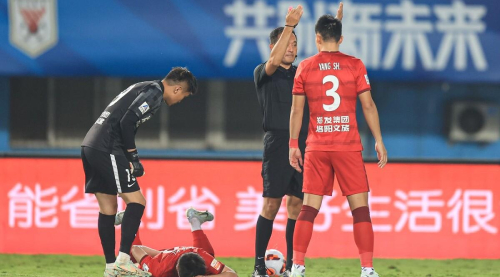 赵宏略四根肋骨骨折是怎么回事