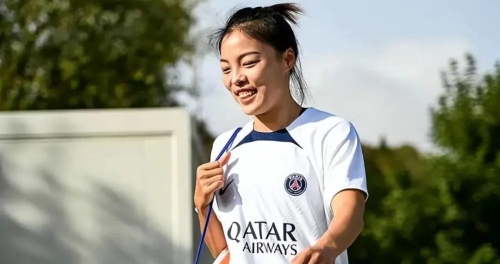 女足李梦雯个人资料简介