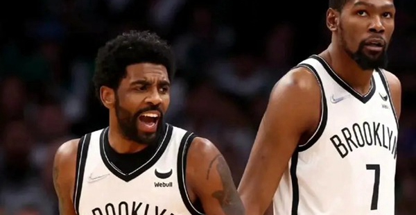 nba球员的工资怎么发放