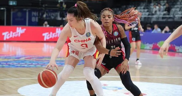 女篮世界杯中国女篮大胜比利时进8强