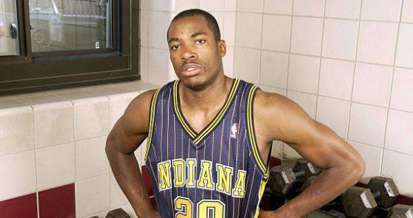 2004nba全明星扣篮大赛冠军是谁