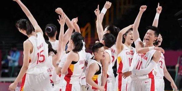 中国女篮击败法国队 晋级世界杯四强